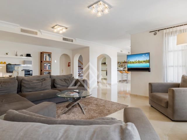 5 sypialnia Dom na sprzedaż w La Quinta, Benahavís z garażem - 1 095 000 € (Ref: 8954663)