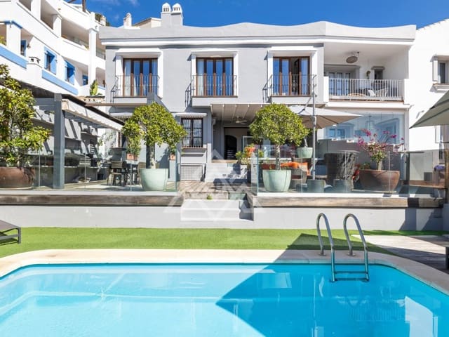 5 sypialnia Dom na sprzedaż w La Quinta, Benahavís z garażem - 1 095 000 € (Ref: 8954663)