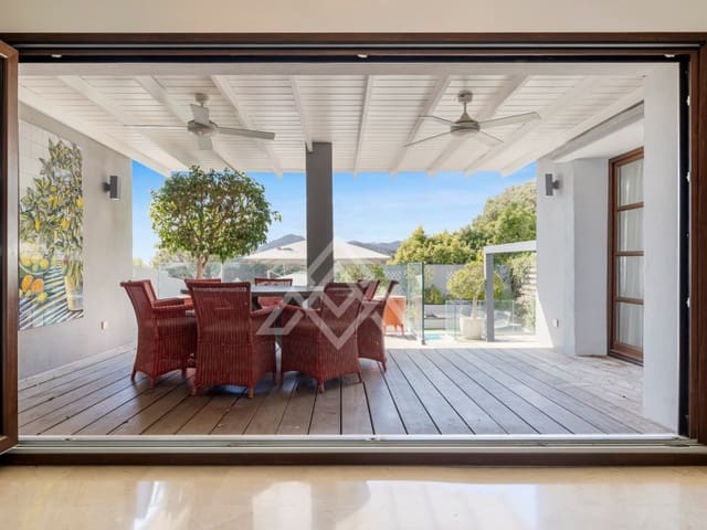 5 sypialnia Dom na sprzedaż w La Quinta, Benahavís z garażem - 1 095 000 € (Ref: 8954663)