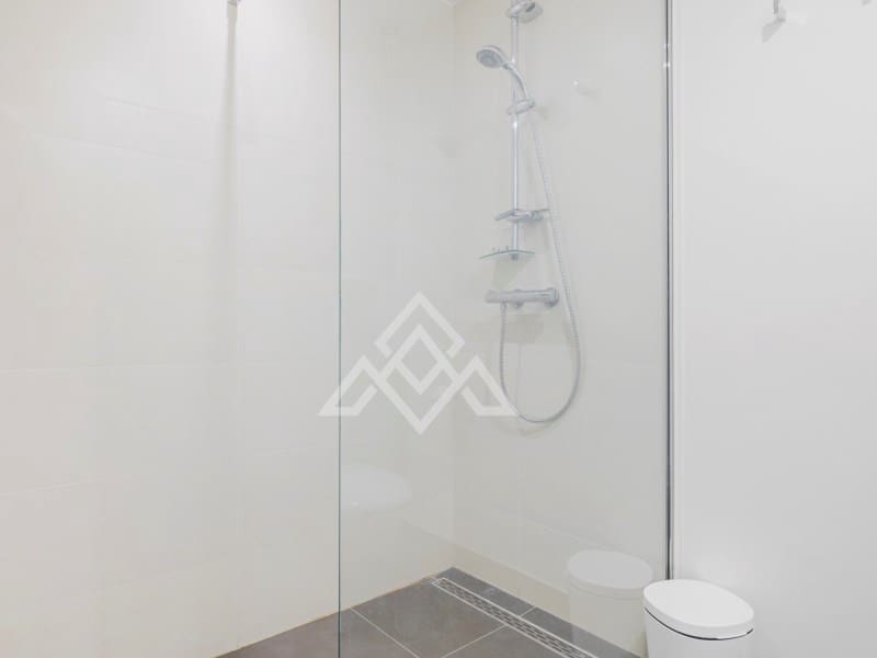 5 soveværelse Byhus til salg i La Quinta med garage - € 1.095.000 (Ref: 8954663)