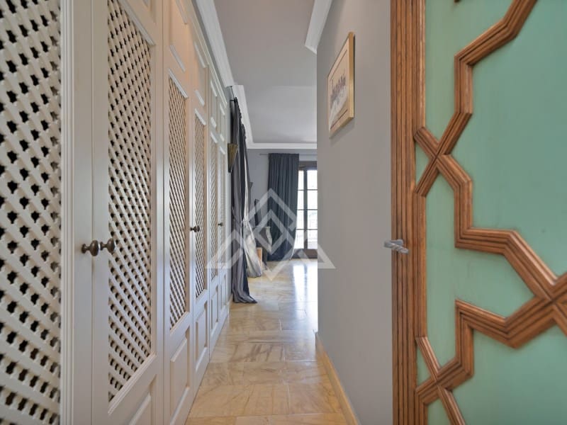 7 soveværelse Villa til salg i Benahavis med garage - € 4.750.000 (Ref: 8957934)