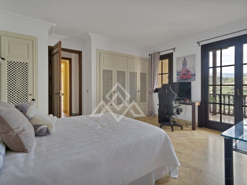 7 soveværelse Villa til salg i Benahavis med garage - € 4.750.000 (Ref: 8957934)