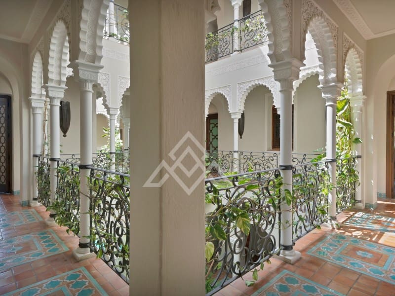 7 soveværelse Villa til salg i Benahavis med garage - € 4.750.000 (Ref: 8957934)