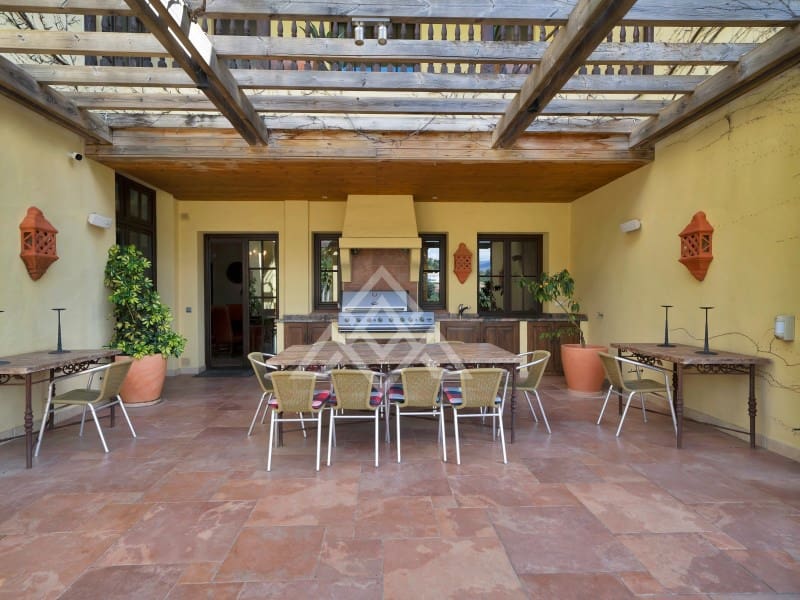 7 soveværelse Villa til salg i Benahavis med garage - € 4.750.000 (Ref: 8957934)