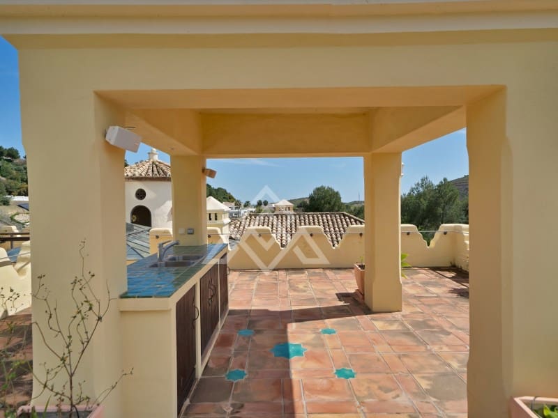 7 soveværelse Villa til salg i Benahavis med garage - € 4.750.000 (Ref: 8957934)