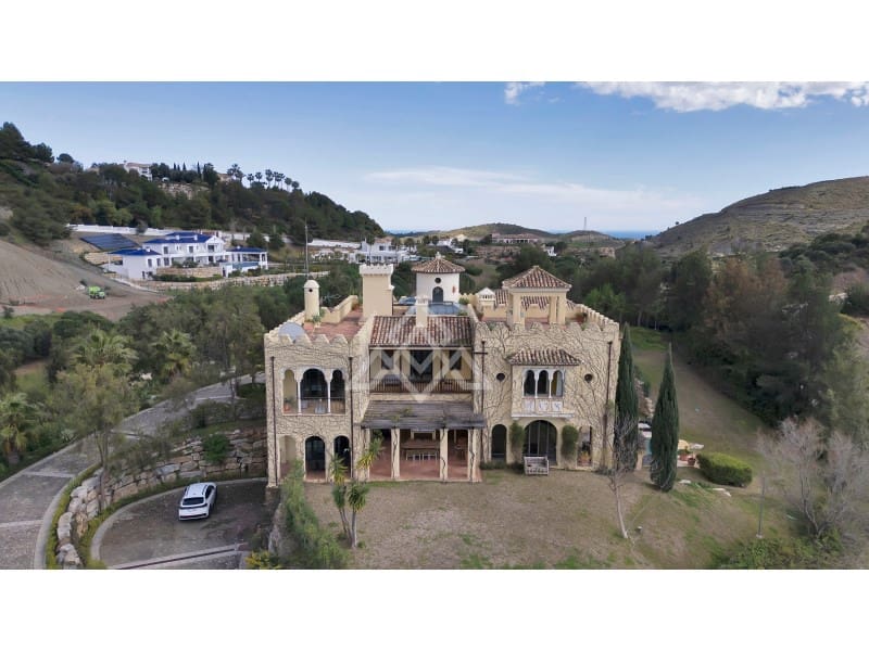 7 soveværelse Villa til salg i Benahavis med garage - € 4.750.000 (Ref: 8957934)