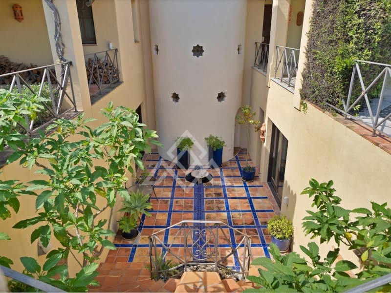 7 soveværelse Villa til salg i Benahavis med garage - € 4.750.000 (Ref: 8957934)