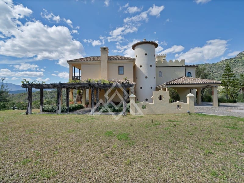 7 soveværelse Villa til salg i Benahavis med garage - € 4.750.000 (Ref: 8957934)