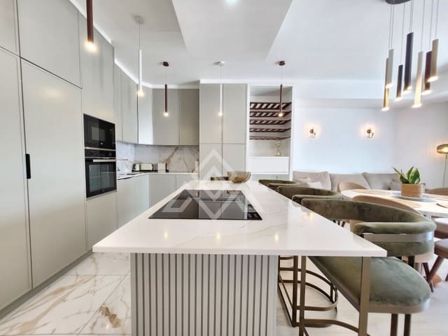 1 soverom Leilighet til salgs i Puerto Banus, Marbella - € 525 000 (Ref: 8972804)