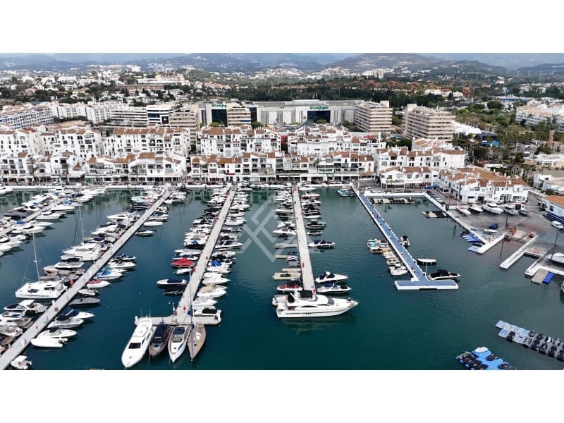 1 soveværelse Lejlighed til salg i Nueva Andalucia - € 525.000 (Ref: 8972804)