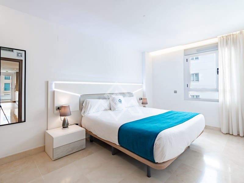 3 makuuhuone Huoneisto myytävänä paikassa San Pedro de Alcantara mukana 
autotalli - 665 000 € (Ref: 8986365)