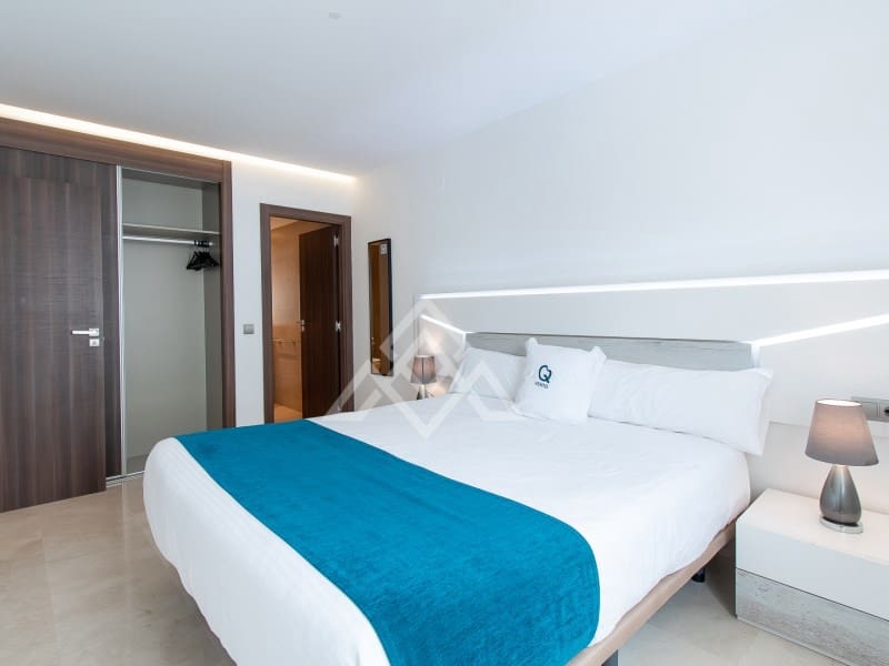 3 makuuhuone Huoneisto myytävänä paikassa San Pedro de Alcantara mukana 
autotalli - 665 000 € (Ref: 8986365)