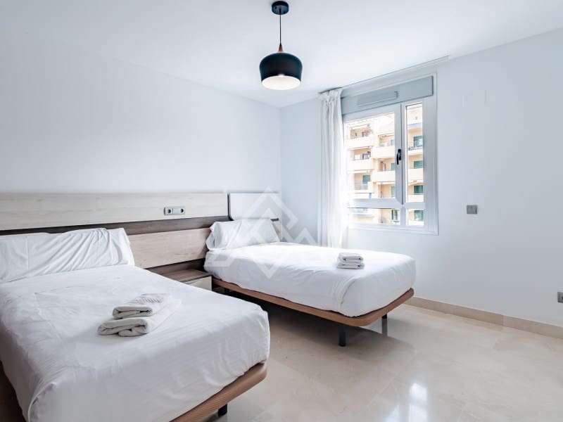 3 makuuhuone Huoneisto myytävänä paikassa San Pedro de Alcantara mukana 
autotalli - 665 000 € (Ref: 8986365)