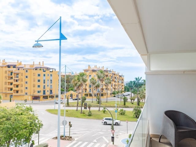 3 makuuhuone Huoneisto myytävänä paikassa Nueva Alcántara, Marbella mukana 
autotalli - 665 000 € (Ref: 8986365)