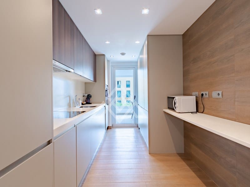 3 makuuhuone Huoneisto myytävänä paikassa San Pedro de Alcantara mukana 
autotalli - 665 000 € (Ref: 8986365)