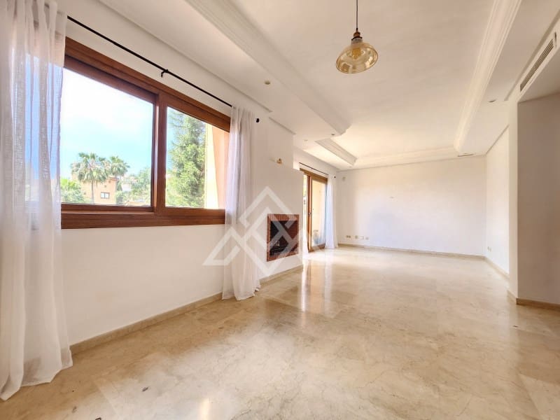 4 slaapkamer Huis te koop in Riviera del Sol - € 489.500 (Ref: 8988692)