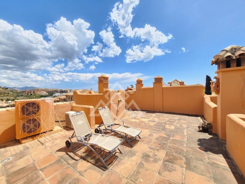 4 slaapkamer Huis te koop in Riviera del Sol - € 489.500 (Ref: 8988692)