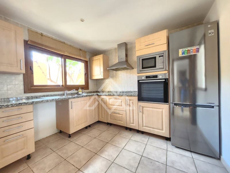 4 slaapkamer Huis te koop in Riviera del Sol - € 489.500 (Ref: 8988692)