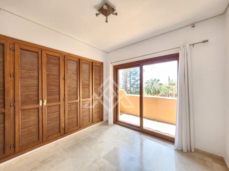 4 slaapkamer Huis te koop in Riviera del Sol - € 489.500 (Ref: 8988692)