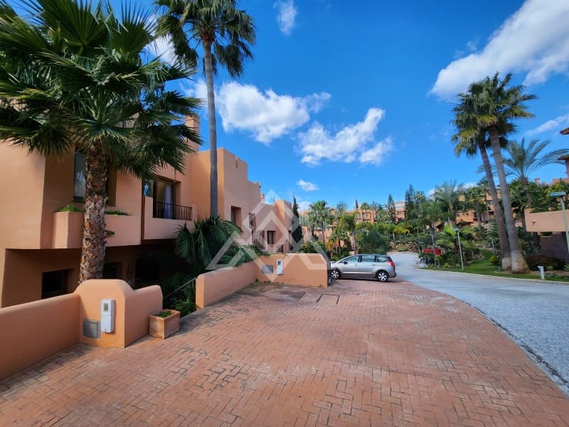 4 slaapkamer Huis te koop in Riviera del Sol - € 489.500 (Ref: 8988692)