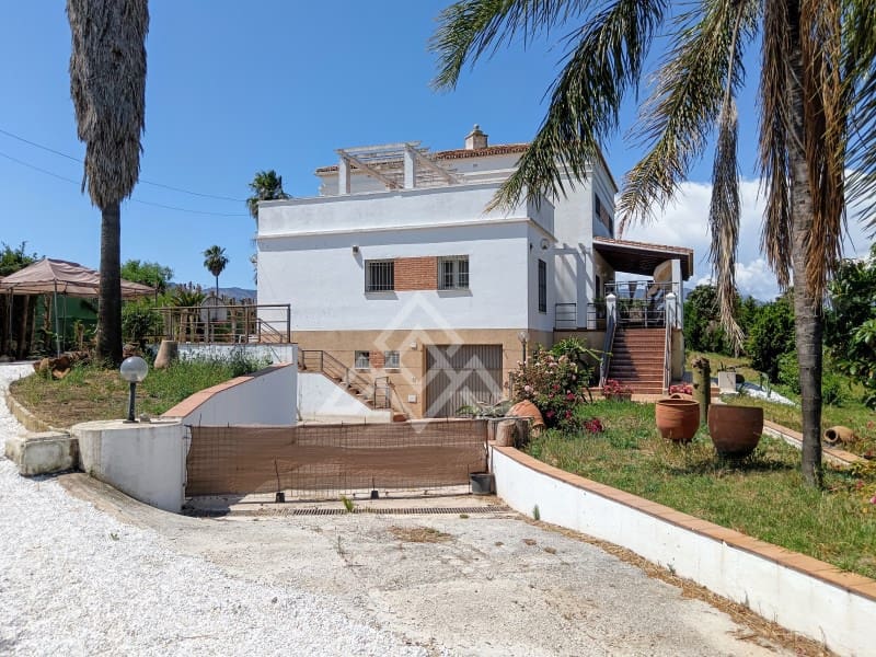 7 camera da letto Villa in vendita in Alhaurin de la Torre con garage - 905.000 € (Rif: 8999274)