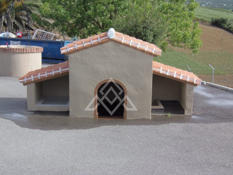 5 slaapkamer Villa te koop in Arriate met garage - € 550.000 (Ref: 9014540)