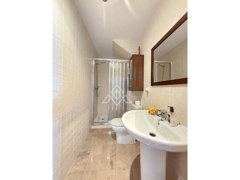 2 sypialnia Penthouse na sprzedaż w Manilva z garażem - 265 000 € (Ref: 9017327)