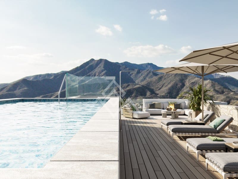 3 sypialnia Penthouse na sprzedaż w Ojen z garażem - 2 000 000 € (Ref: 9026540)