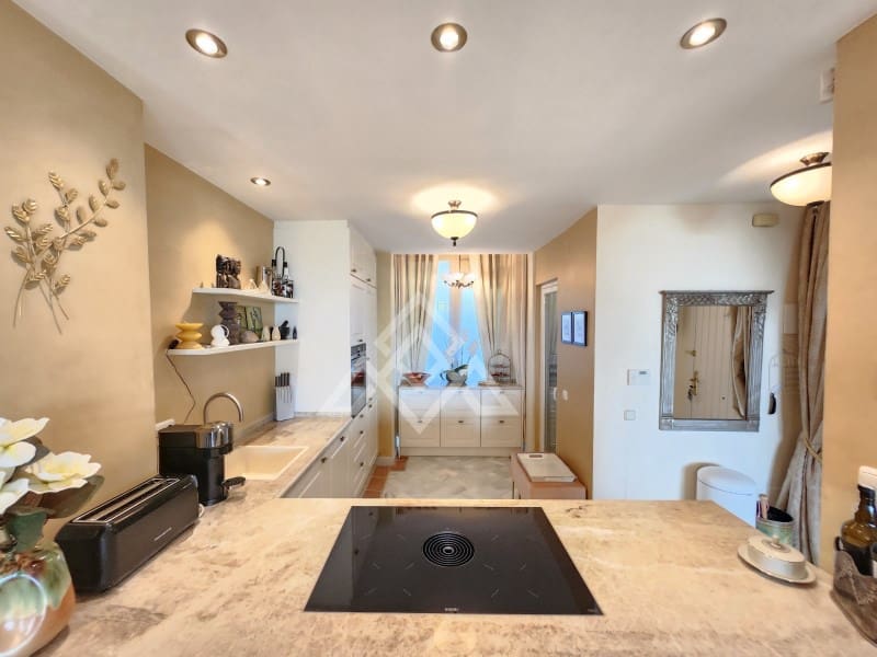 2 bedroom Apartment for sale in Bahia de Casares with garage - € 499,000 (Ref: 9062692)