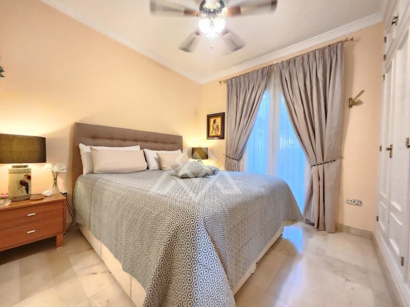 2 bedroom Apartment for sale in Bahia de Casares with garage - € 499,000 (Ref: 9062692)