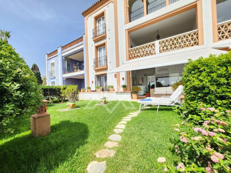 2 bedroom Apartment for sale in Bahia de Casares with garage - € 499,000 (Ref: 9062692)