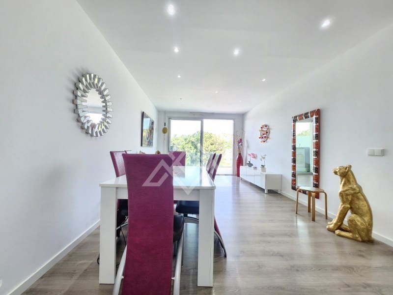 3 bedroom Apartment for sale in Bahia Dorada with garage - € 425,000 (Ref: 9065531)