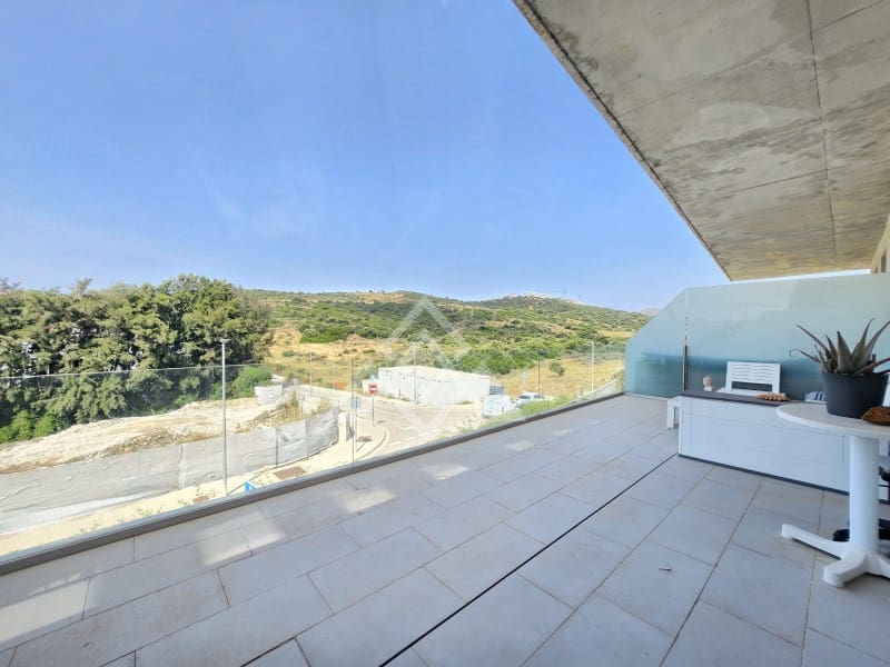3 bedroom Apartment for sale in Bahia Dorada with garage - € 425,000 (Ref: 9065531)