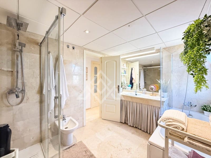 3 bedroom Penthouse for sale in Mijas Costa with garage - € 385,000 (Ref: 9069127)