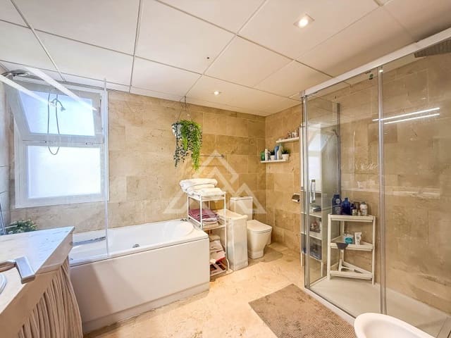 3 bedroom Penthouse for sale in El Faro de Calaburra - Chaparral, Mijas with garage - € 385,000 (Ref: 9069127)