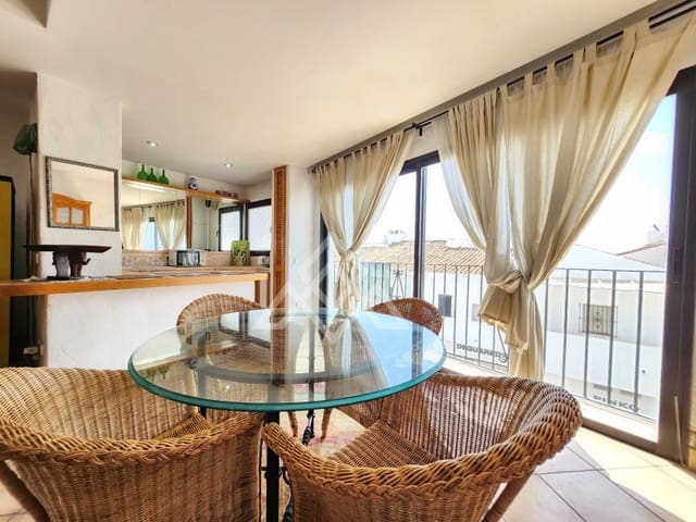 2 soveværelse Penthouse til salg i Puerto Banus, Marbella - € 840.000 (Ref: 9091969)