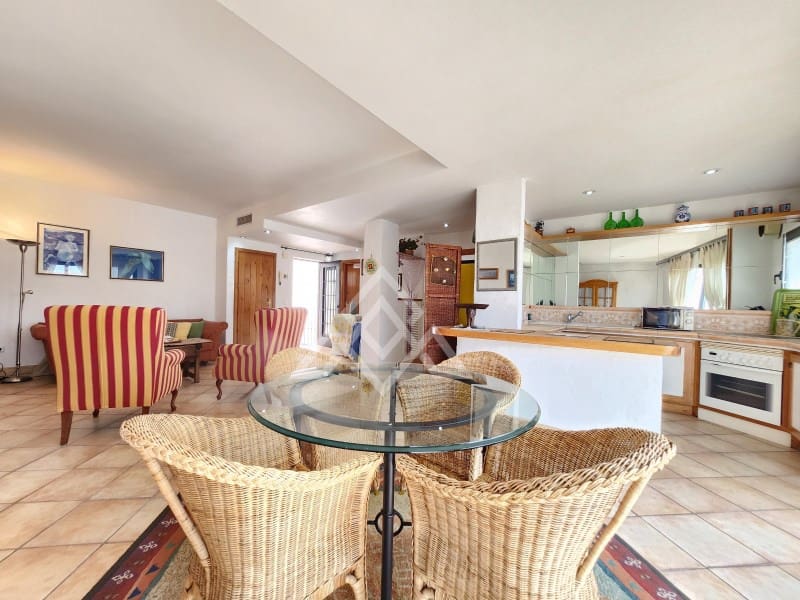 2 soveværelse Penthouse til salg i Nueva Andalucia - € 840.000 (Ref: 9091969)