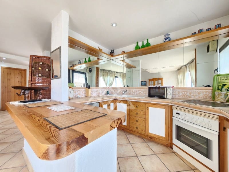 2 soveværelse Penthouse til salg i Nueva Andalucia - € 840.000 (Ref: 9091969)