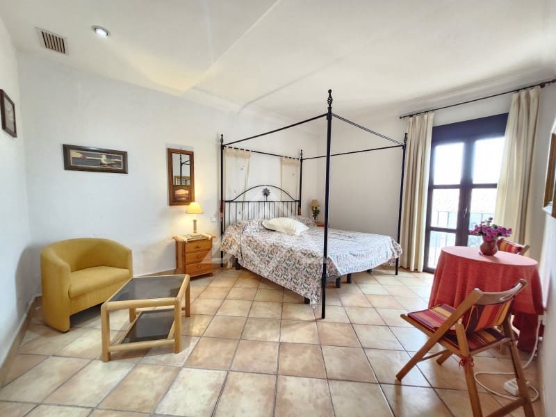 2 soveværelse Penthouse til salg i Nueva Andalucia - € 840.000 (Ref: 9091969)