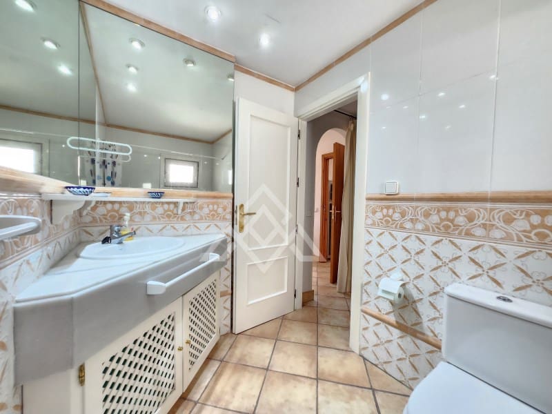 2 soveværelse Penthouse til salg i Nueva Andalucia - € 840.000 (Ref: 9091969)