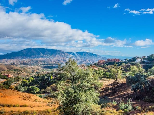 Mark till salu i Ojen - 453 200 € (Ref: 9095562)