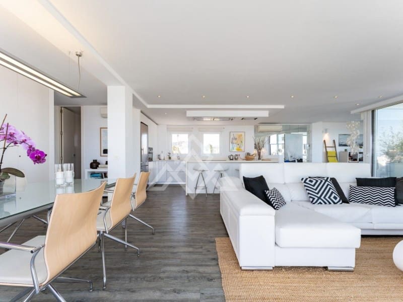 2 sovrum Takvåning till salu i Calahonda med garage - 1 425 000 € (Ref: 9101288)