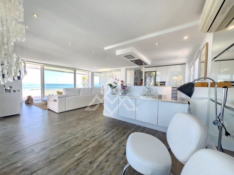 2 sovrum Takvåning till salu i Calahonda med garage - 1 425 000 € (Ref: 9101288)