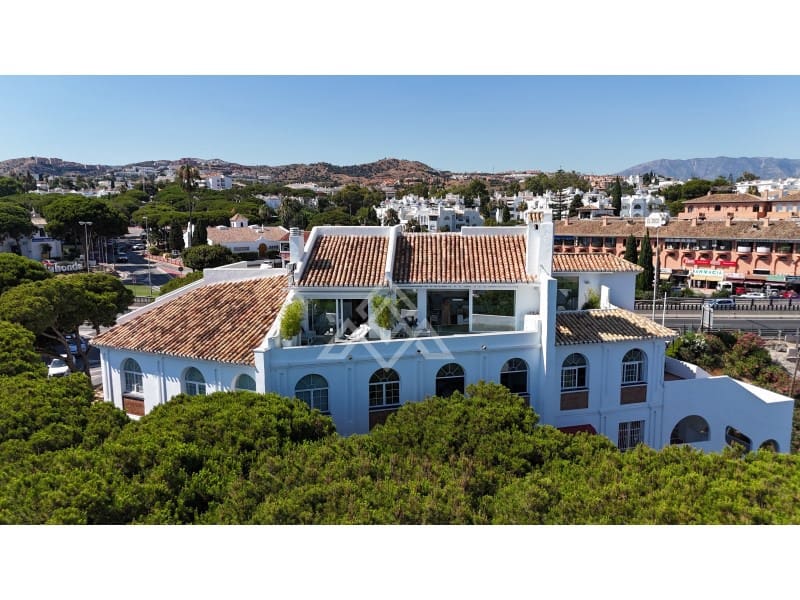 2 sovrum Takvåning till salu i Calahonda med garage - 1 425 000 € (Ref: 9101288)