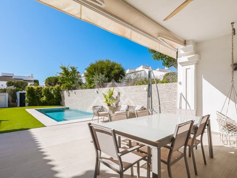 3 soverom Villa til salgs i San Pedro de Alcantara - € 1 475 000 (Ref: 9110693)