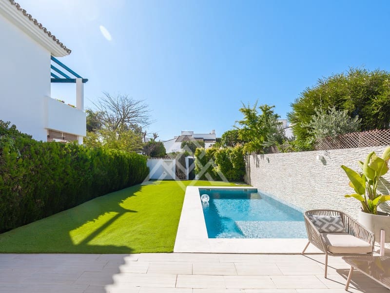 3 soverom Villa til salgs i San Pedro de Alcantara - € 1 475 000 (Ref: 9110693)