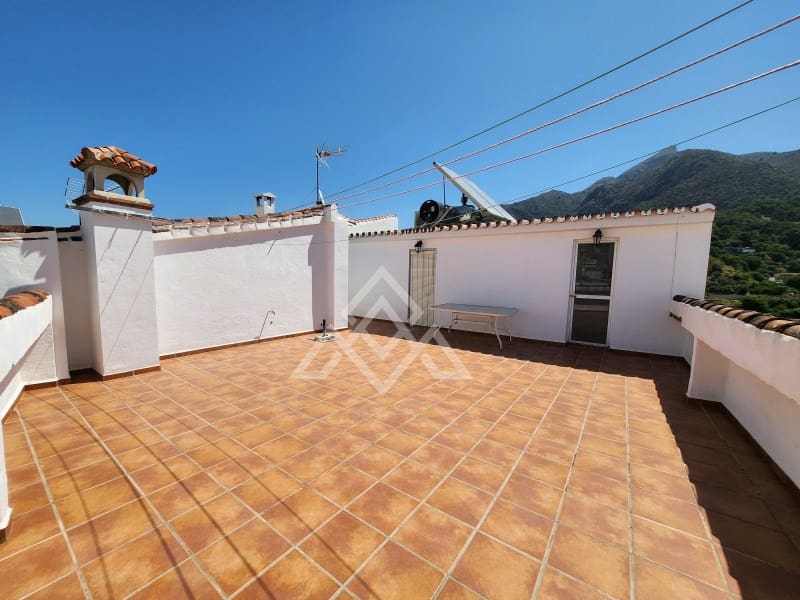 3 sypialnia Penthouse na sprzedaż w Istan - 210 000 € (Ref: 9126929)