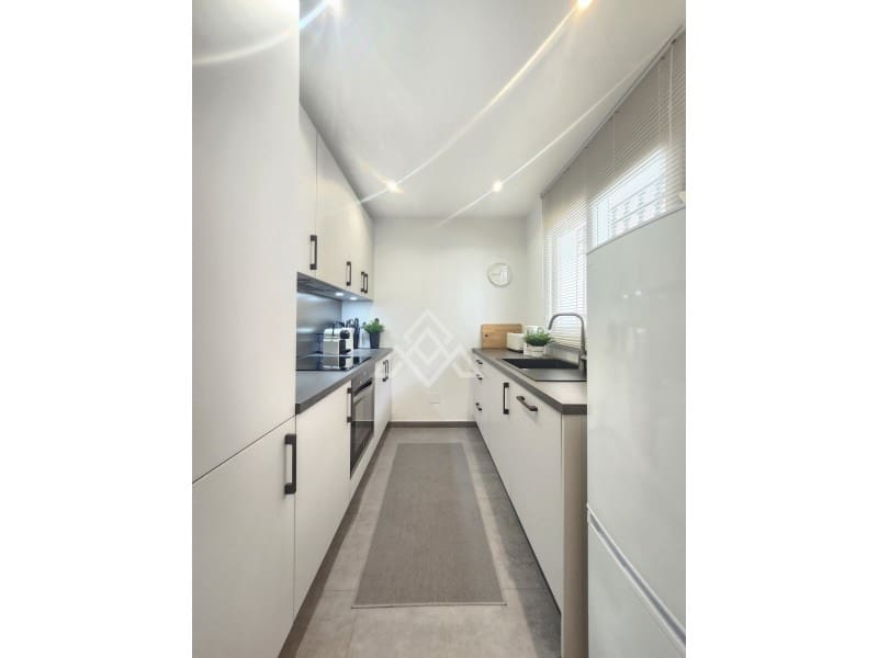 Ático de 2 habitaciones en Riviera del Sol en venta - 395.000 € (Ref: 9126930)