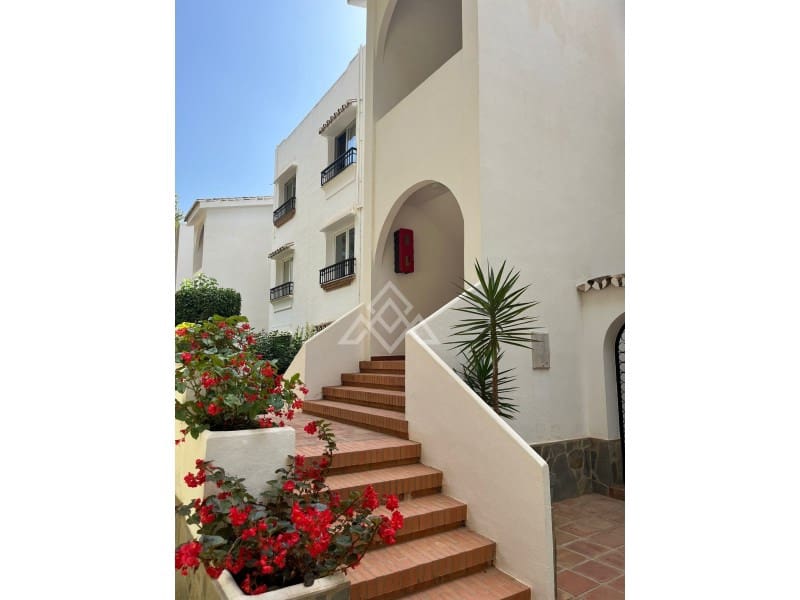 Ático de 2 habitaciones en Riviera del Sol en venta - 395.000 € (Ref: 9126930)