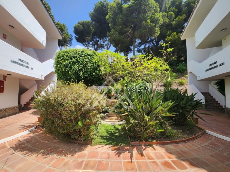 Ático de 2 habitaciones en Riviera del Sol en venta - 395.000 € (Ref: 9126930)